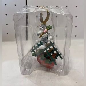 Matrix’s Disney’s Looney Toons Bugs Bunny/Carrot Rack Christmas Ornament Vintage